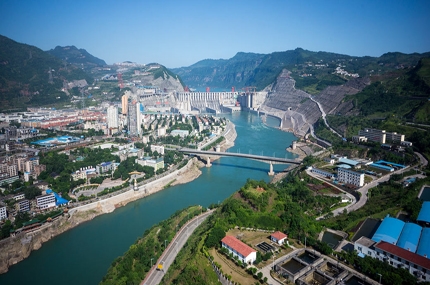 向家坝、、、溪洛涉水电站工程