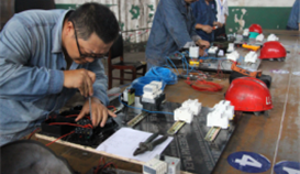 “亚洲必赢工匠”练手艺展风范