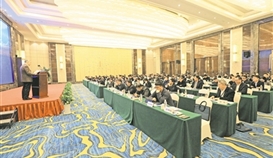 点亮朋侪圈 汇聚正能量