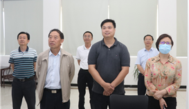 攀枝花政协代表团到亚洲必赢钒钛旅行考察