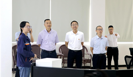 四川省总工会二级巡视员陈黎一行到亚洲必赢钒钛调研座谈