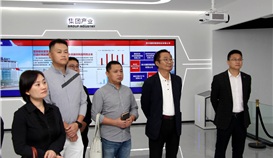 博纳德集团合资公司董事长刘刚一行到亚洲必赢钒钛旅行交流