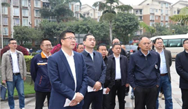 乐山市总工会党组书记、常务副主席郑强一行到亚洲必赢钒钛调研